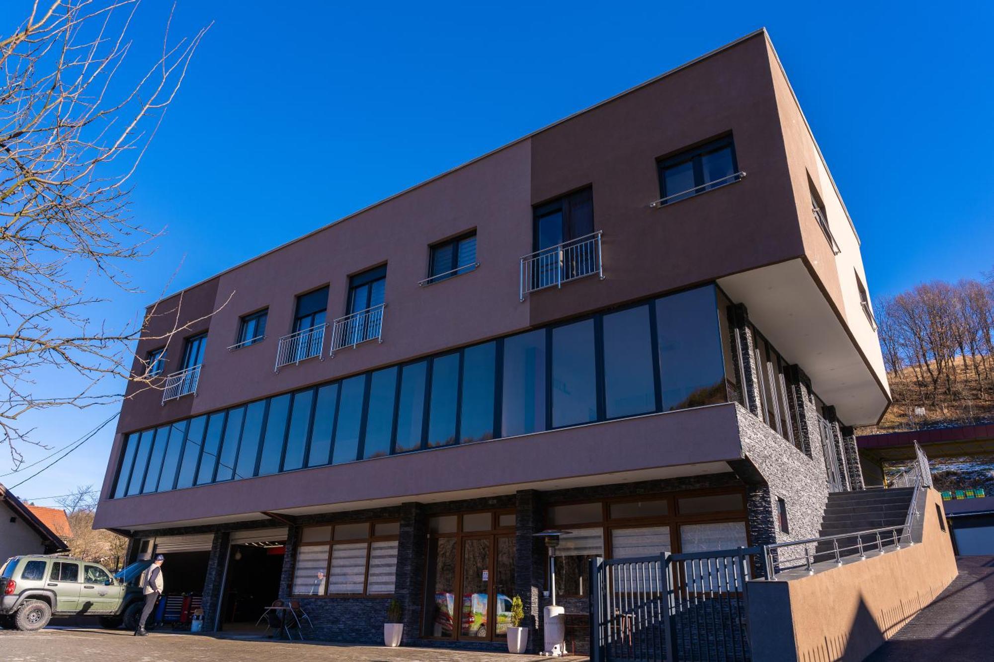 Ema, Asja, Eda Apartments Zenica Zewnętrze zdjęcie